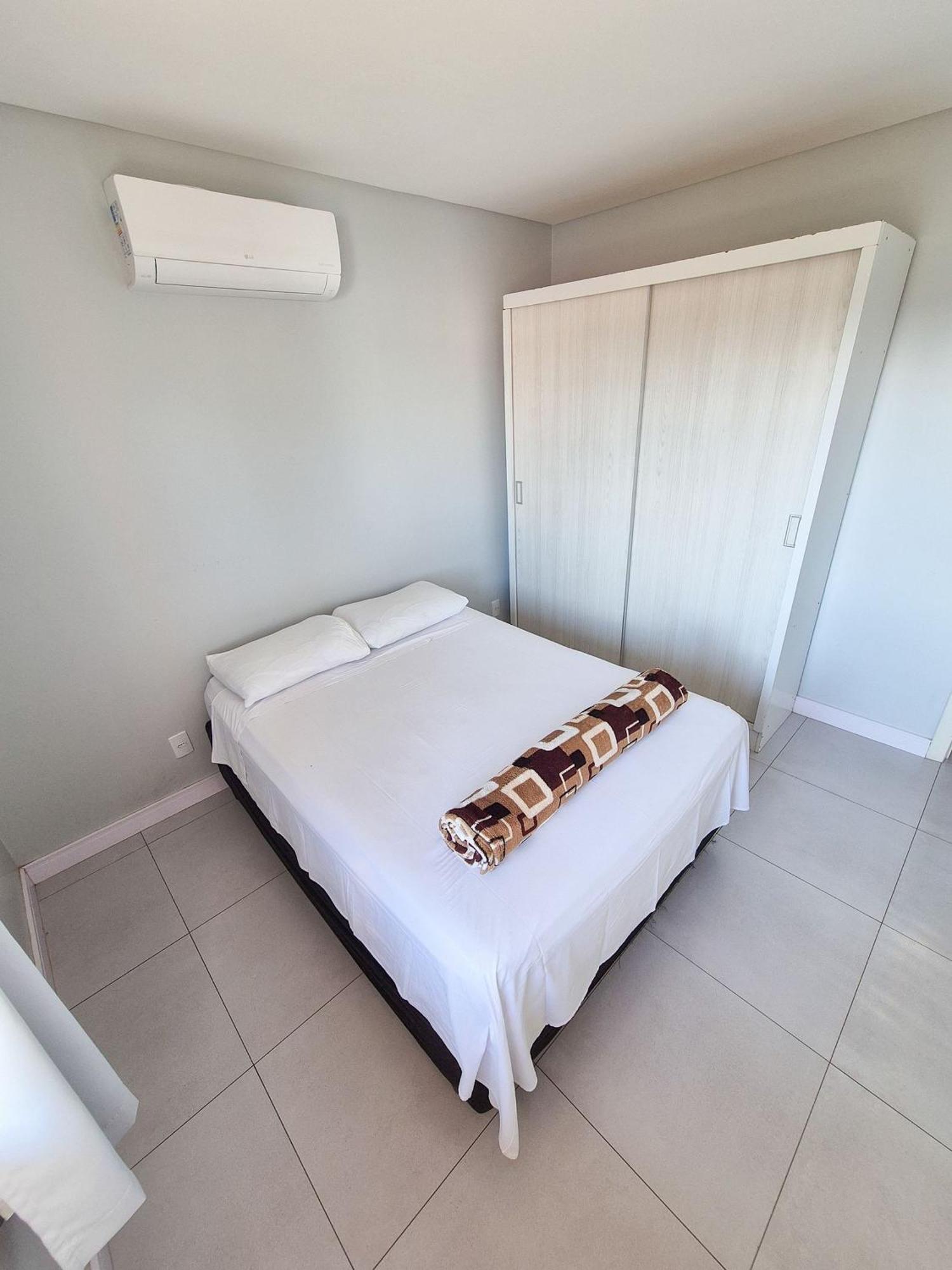 Nick'S House - Praia Da Cal Com Ar E Sacada ตอร์เฮส ภายนอก รูปภาพ